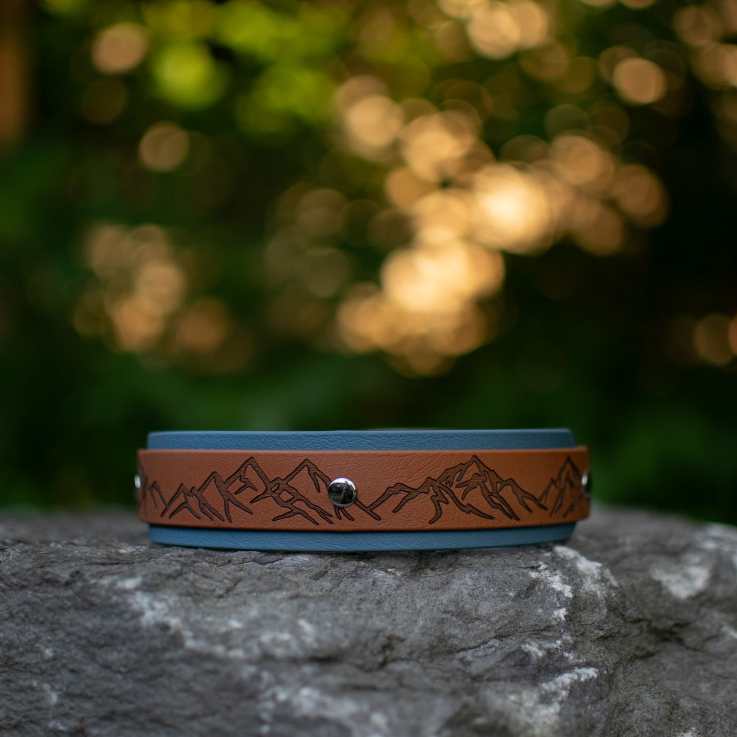 Mountain Range Collar